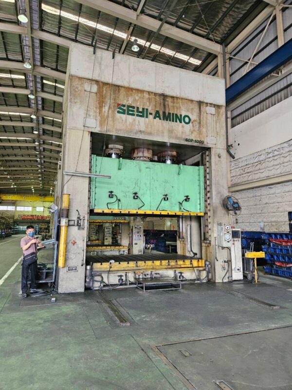 Seyi-Amino 1000 Ton Hydraulic Stamping Press