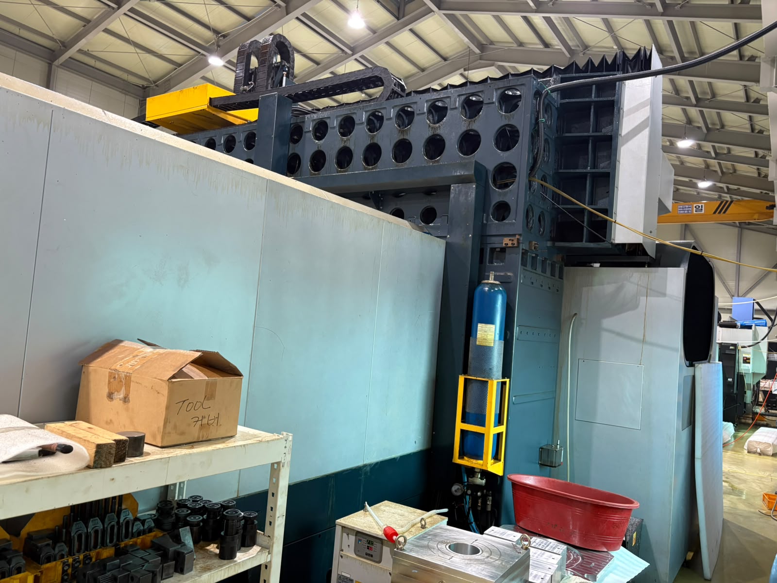Double Column Machining Centre - Pinnacle DV3642 (2010 year) - Image 7